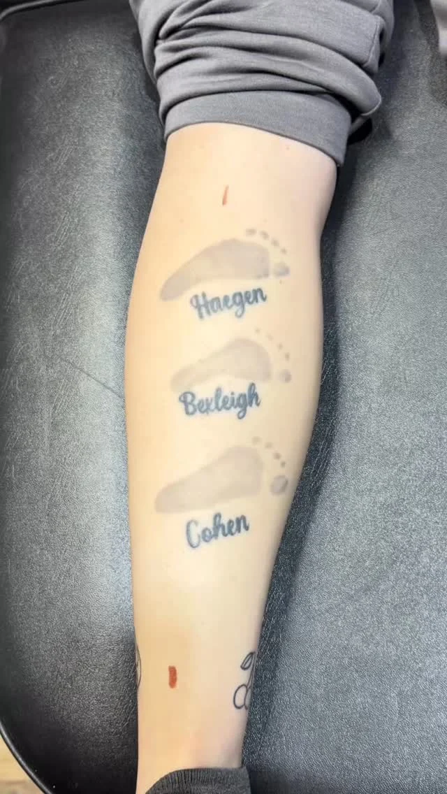 I had fun covering up this tattoo if your out here in Utah come get some ink done @lucky7parlour we got you covered
.
.
.
.
.
#utahtattooartist #utahuniversity #coveruptattoos #tattoo #viralvídeo