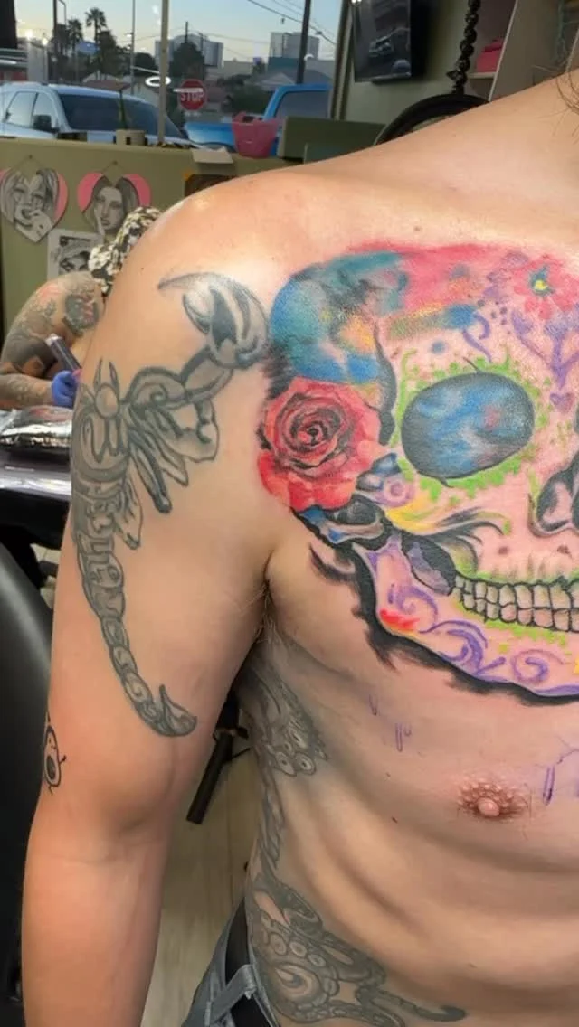 These colors are popping today, can’t wait to add more to this  For booking 
Text (702) 449-4037 
•
•
•
•
#skulltattoo #lasvegas #downtowntattoos  #lasvegastattooartist #lasvegastattoo #chesttattoo #colortattoo  #skullcolortattoo #lasvegastattooshop #lasvegastattoos #lasvegastattooers #lasvegastattooer